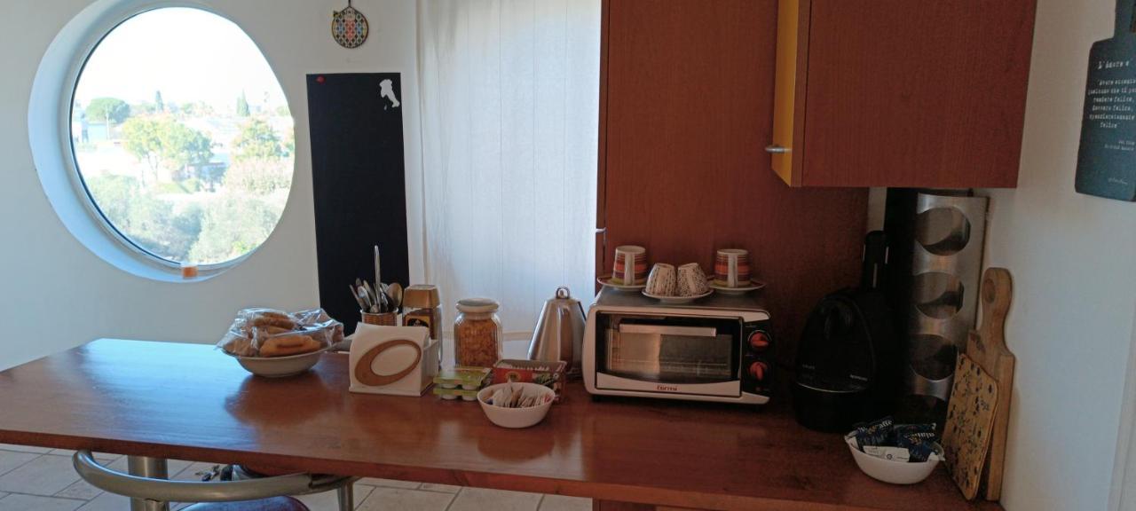 The Terrace Of The Artists Apartment Bari Extérieur photo